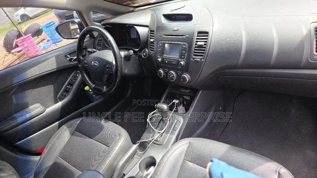 Kia Forte EX Sedan 2013 Black photo 7