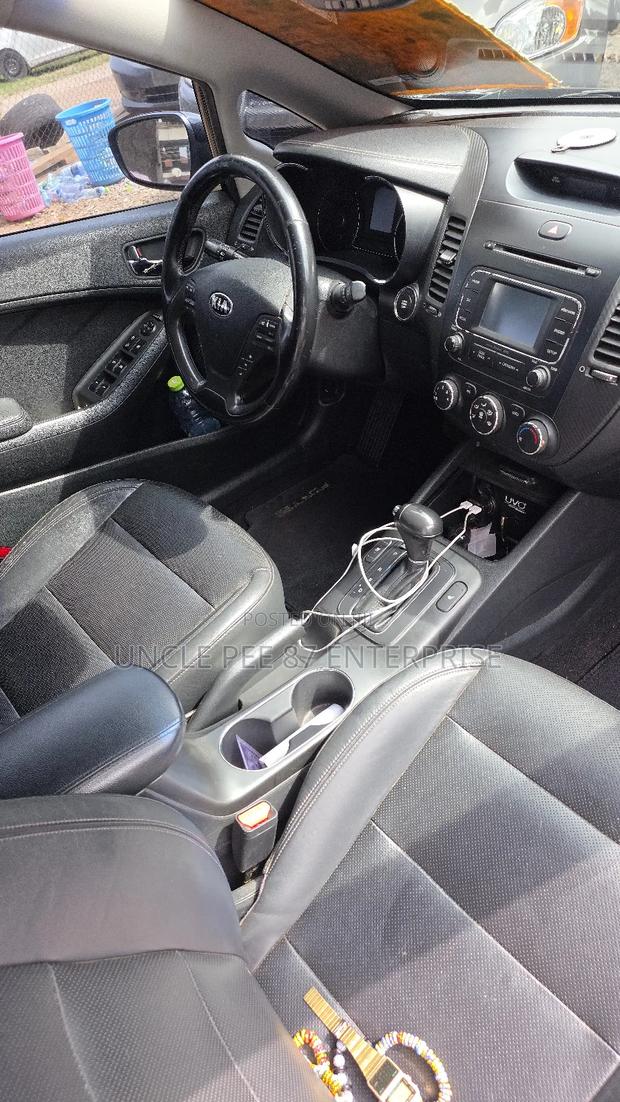 Kia Forte EX Sedan 2013 Black photo 8