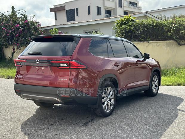 Toyota Grand Highlander Hybrid 2024 Burgundy