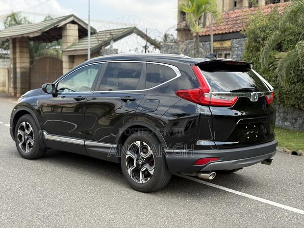 Honda CR-V Touring AWD 2019 Black