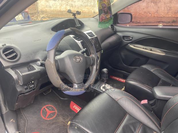 Toyota Vios 2011 Blue