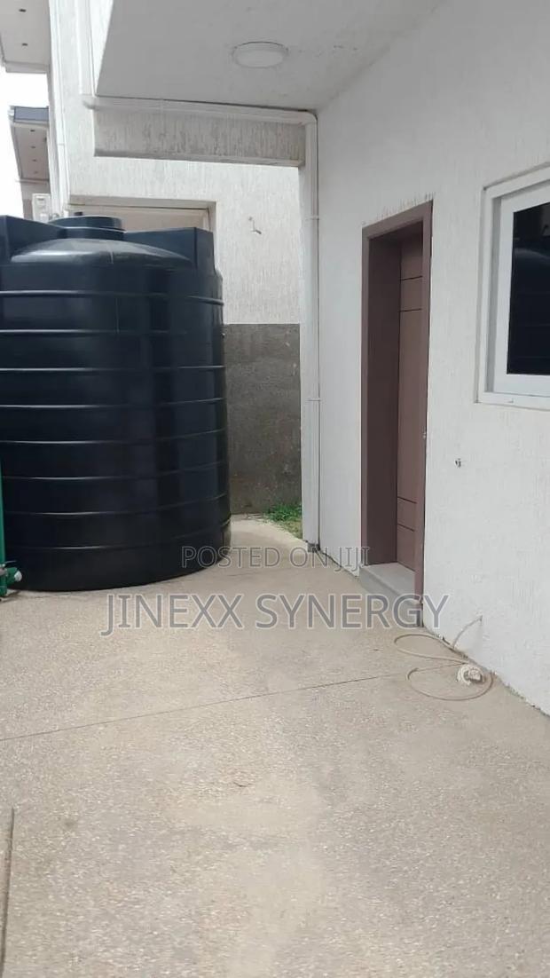 3bdrm Duplex in Manet Court for rent