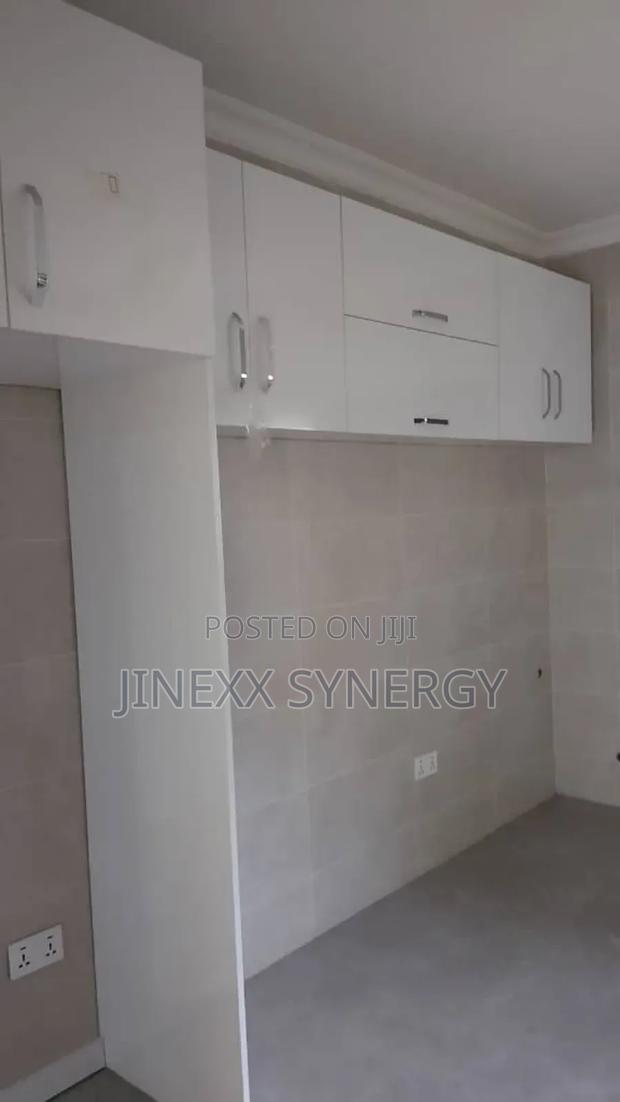 3bdrm Duplex in Manet Court for rent