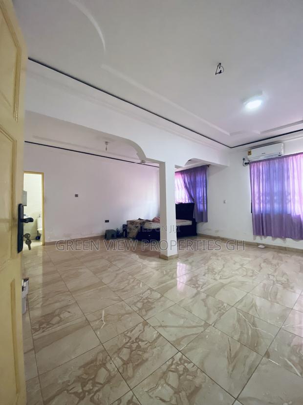 6bdrm House in West Hills Mall Area for rent photo 10