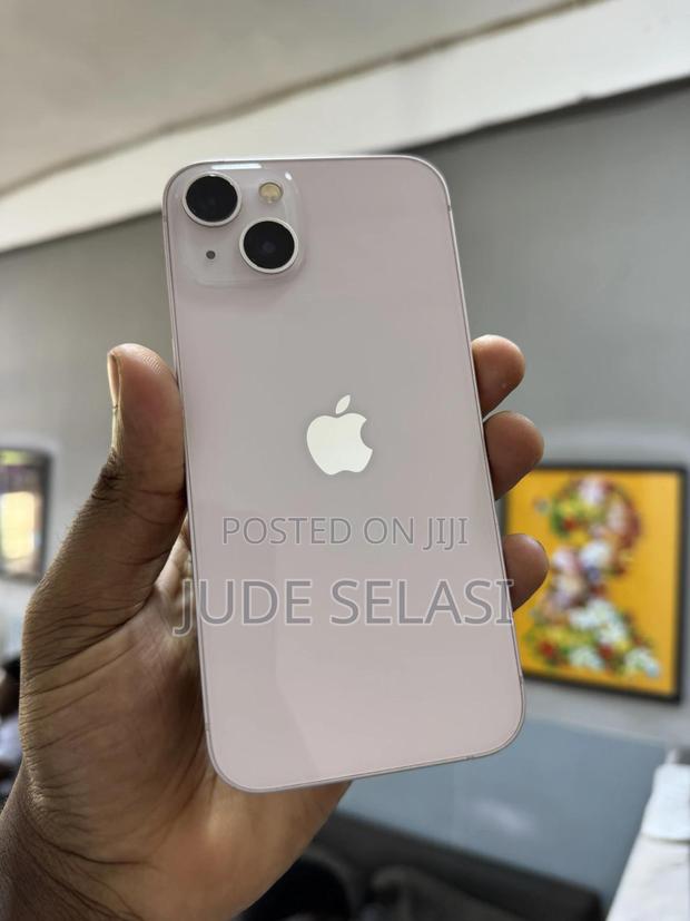 Apple iPhone 13 128 GB Pink