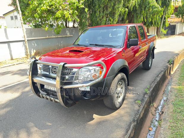 Nissan Hardbody 2008 Red