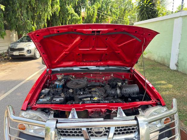 Nissan Hardbody 2008 Red