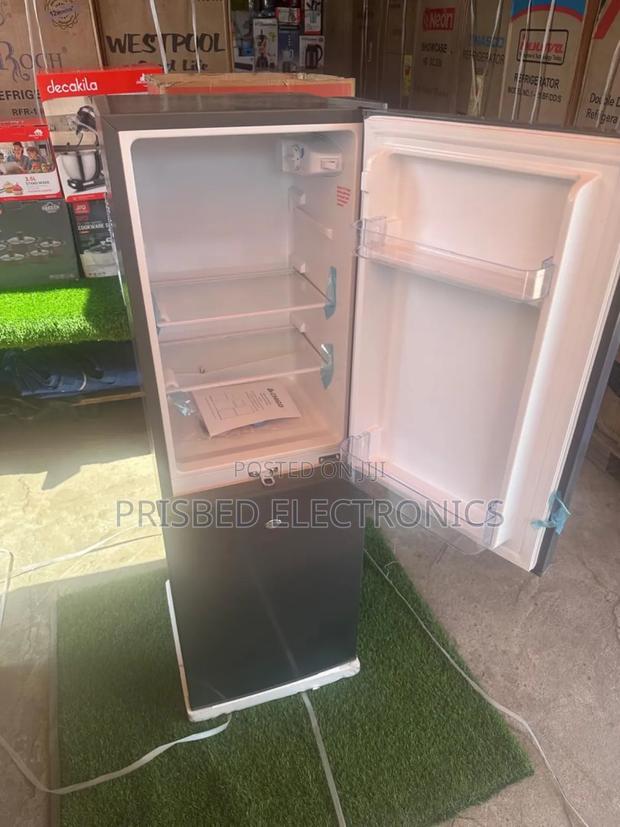 Chigo Double Door Fridge 99 Litres Bottom Freezer photo 4