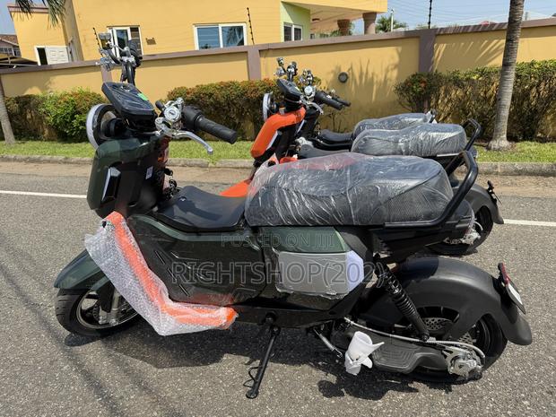 New Motorcycle 2025 Green photo 6