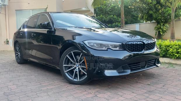 BMW 330 2019 Black