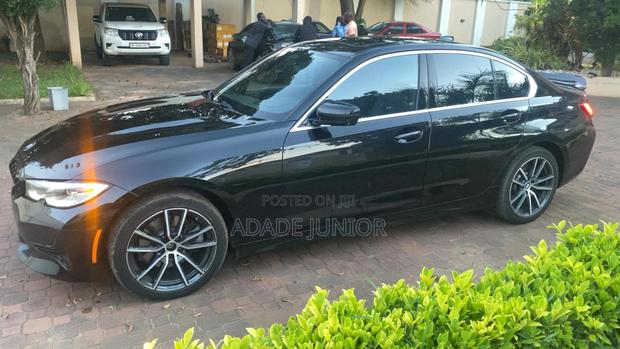 BMW 330 2019 Black