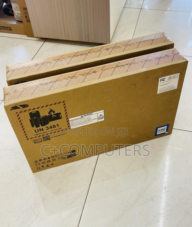 New Laptop HP EliteBook 840 G10 16GB Intel Core I7 SSD 512GB photo 2