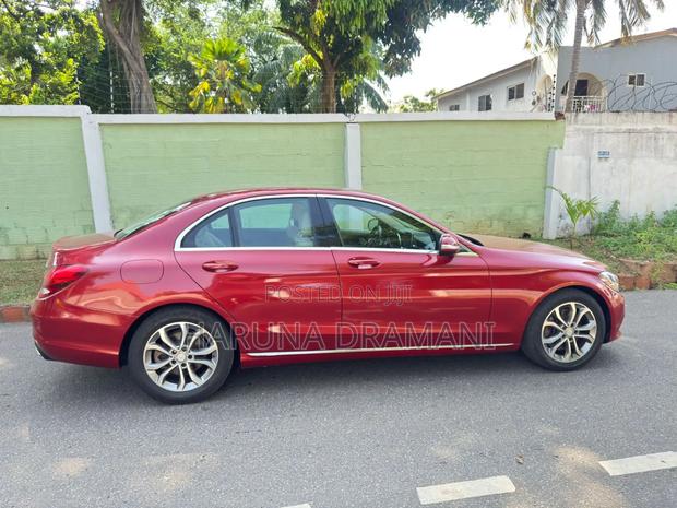 Mercedes-Benz C300 Base 4Matic Sedan AWD (2.0L 4cyl 7A) 2016 Red