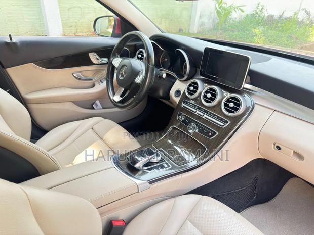 Mercedes-Benz C300 Base 4Matic Sedan AWD (2.0L 4cyl 7A) 2016 Red
