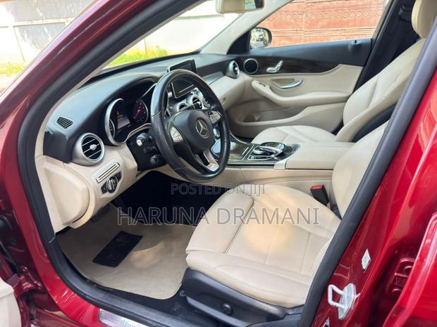 Mercedes-Benz C300 Base 4Matic Sedan AWD (2.0L 4cyl 7A) 2016 Red