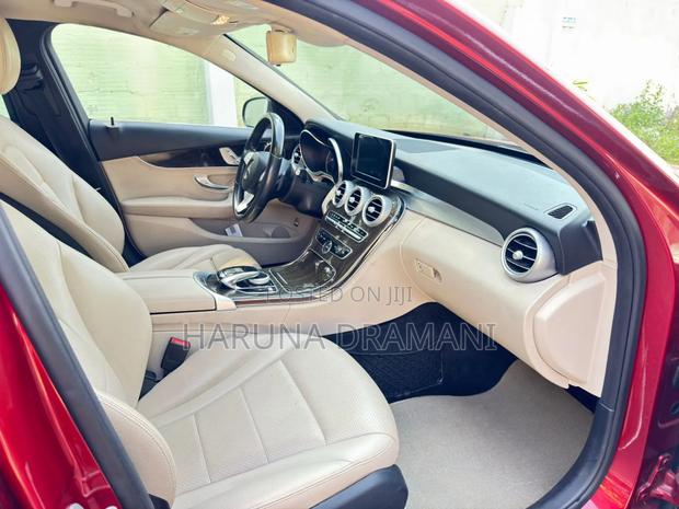 Mercedes-Benz C300 Base 4Matic Sedan AWD (2.0L 4cyl 7A) 2016 Red