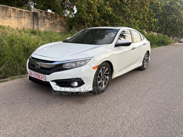 Honda Civic EX 4dr Sedan (2.0L 4cyl) 2017 White