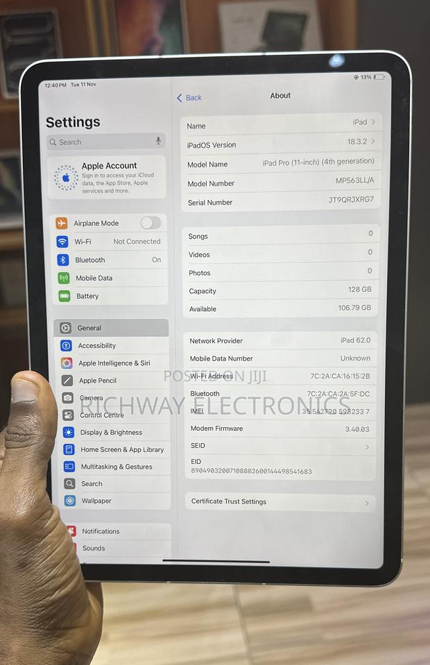 Apple iPad Pro 11 (2022) 256 GB Silver photo 3