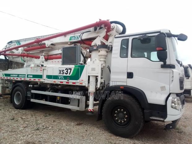 XCMG Concrete Pump Boom · Photo 2