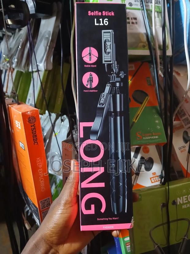 L16 Long Selfie Stick With Tripod Stand For Smartphone