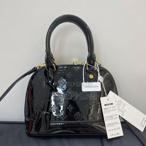 Ladies Bags photo 3