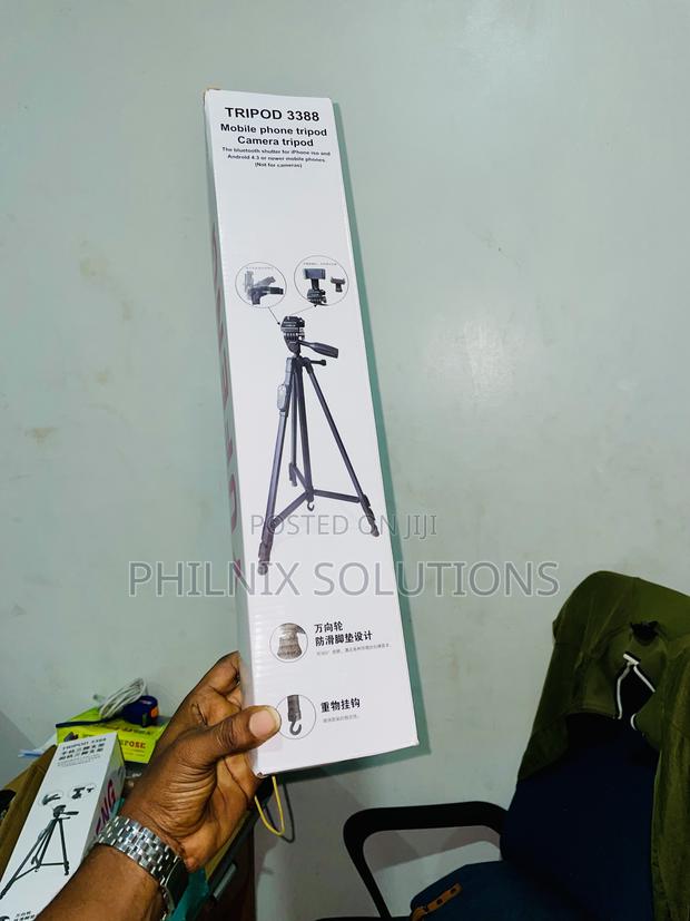3388 Mobile and Camera Tripod