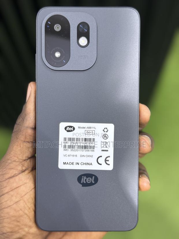 New Itel A100C 64 GB Black photo 3