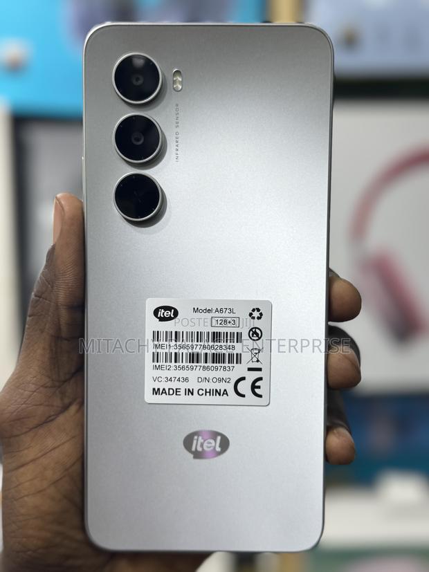 New Itel A100 128 GB Gray photo 5