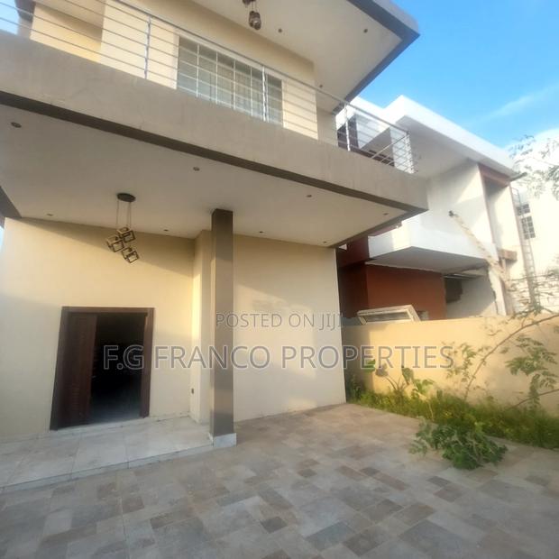 4bdrm House in K.G Franco, Spintex for sale · Photo 4