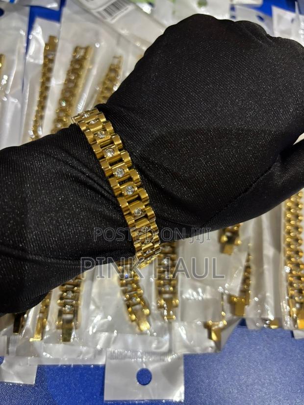 Diamond Strap Bracelet photo 2