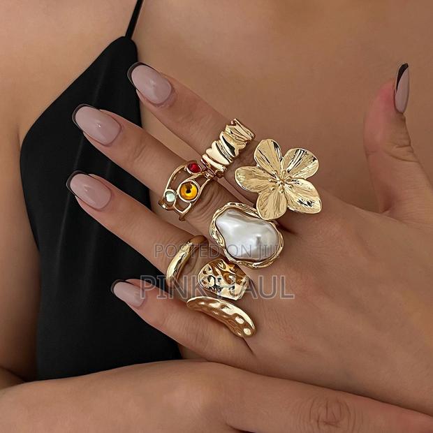 6 Set Alloy Rings photo 2