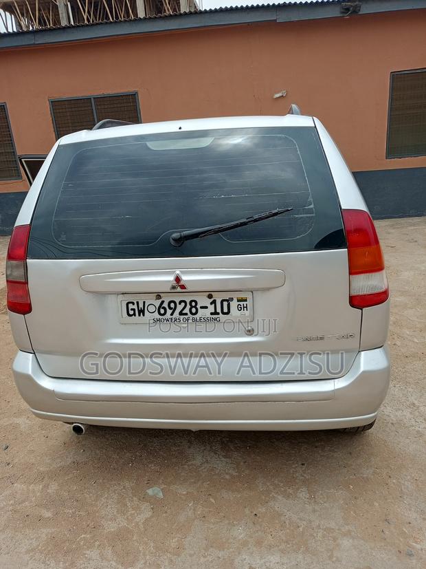 Mitsubishi Spacestar 2004 Silver