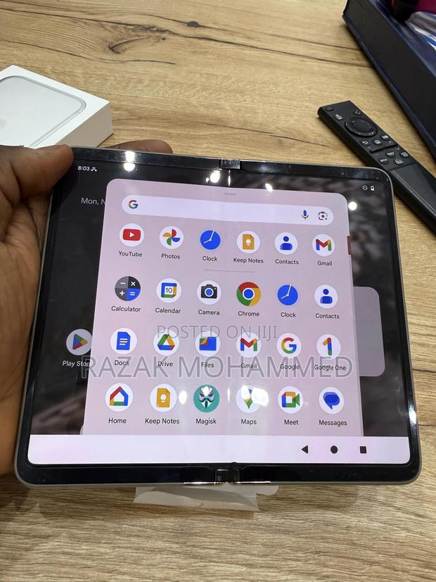 Google Pixel Fold 256 GB White photo 2