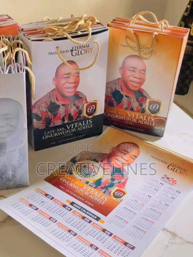 Calender and Paperbag · Photo 2