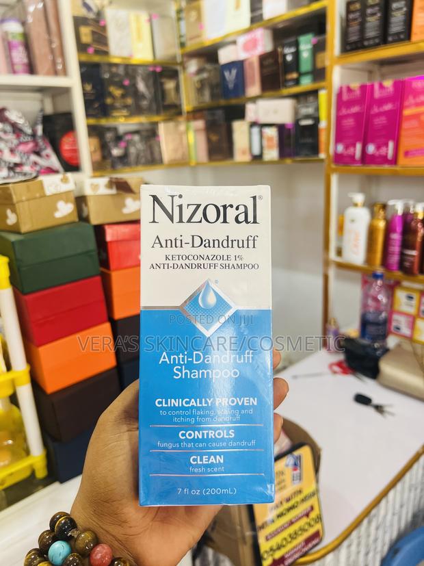 Nizoral Ketoconazole 1% Shampoo · Photo 2