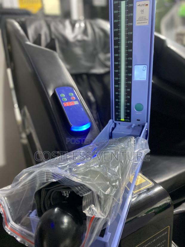 Arcziel Mercury-Free Sphygmomanometer(Led Display) photo 2