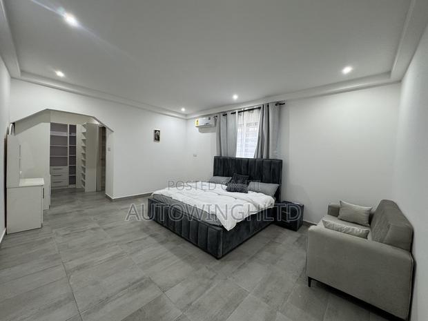 Furnished 4bdrm House in Luxe Palace, East Legon for rent