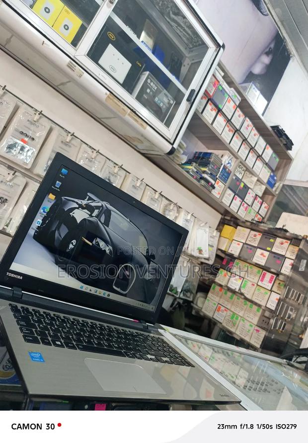 Laptop Toshiba 6GB Intel Core I5 HDD 1T photo 12