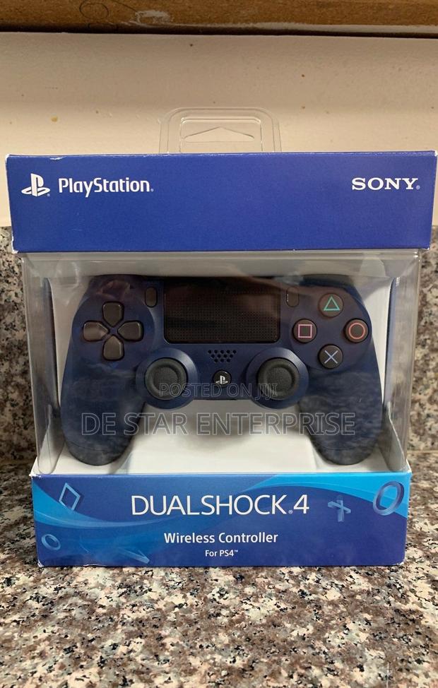 Play Station 4 Controller
