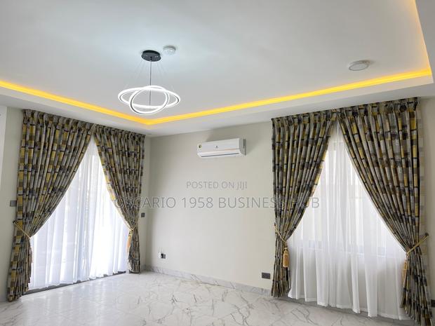 Intelligent Curtains for Multipurpose · Photo 2
