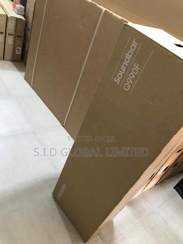 Samsung Q-series Soundbar Hw-q990f · Photo 2