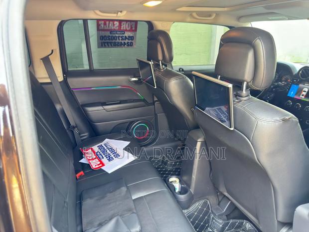 Jeep Patriot Limited 4dr SUV (2.4L 4cyl 6A) 2015 Black