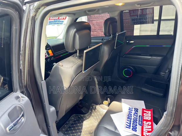 Jeep Patriot Limited 4dr SUV (2.4L 4cyl 6A) 2015 Black