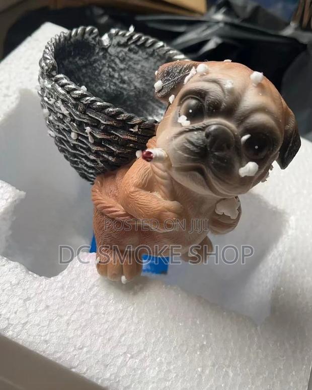 Ash Tray for Smoking Ashes · Photo 2