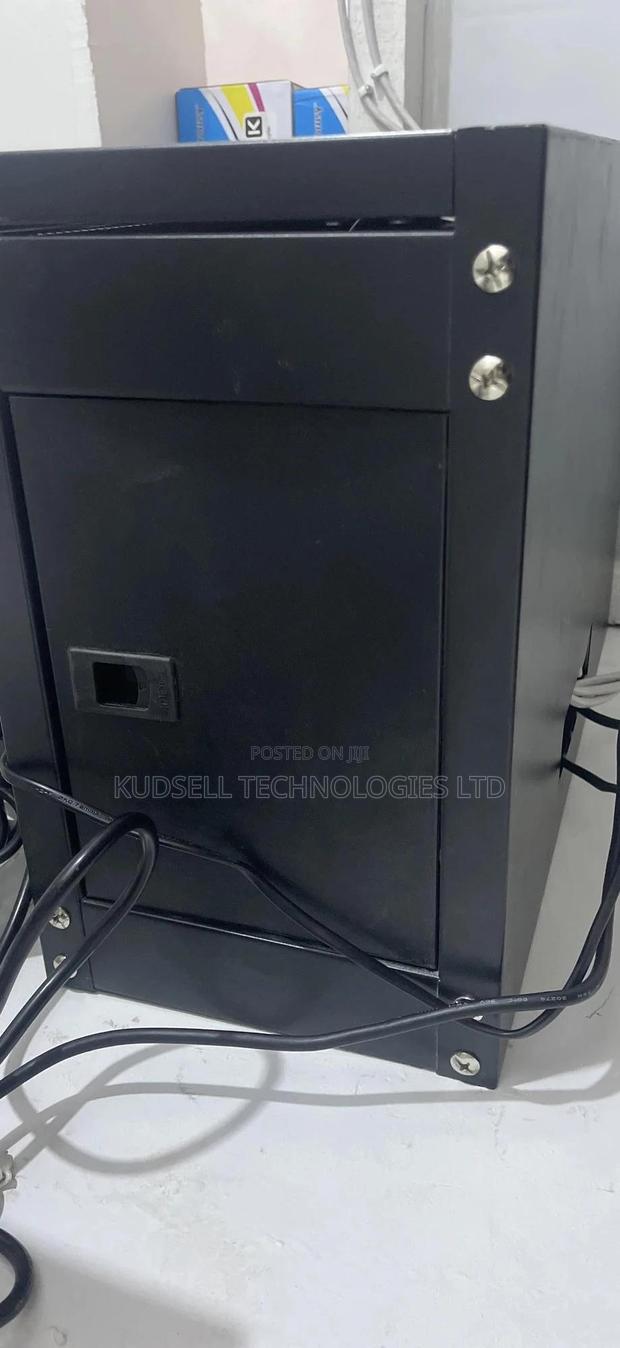 Cabinet 4u (Rack 500mm X 350mm) Wall Mounted Network Cabinet