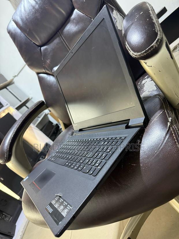 Laptop Lenovo V110 8GB Intel Core I3 HDD 500GB photo 2