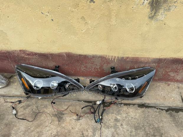 Honda Accord 2003-2007 Headlights Spec (Used)