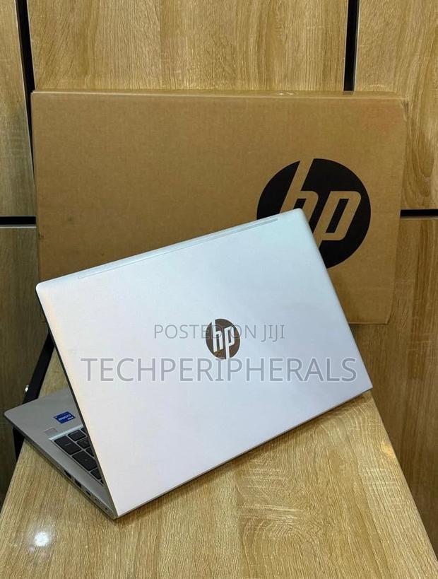 New Laptop HP ProBook 450 8GB Intel Core I7 SSD 512GB photo 2