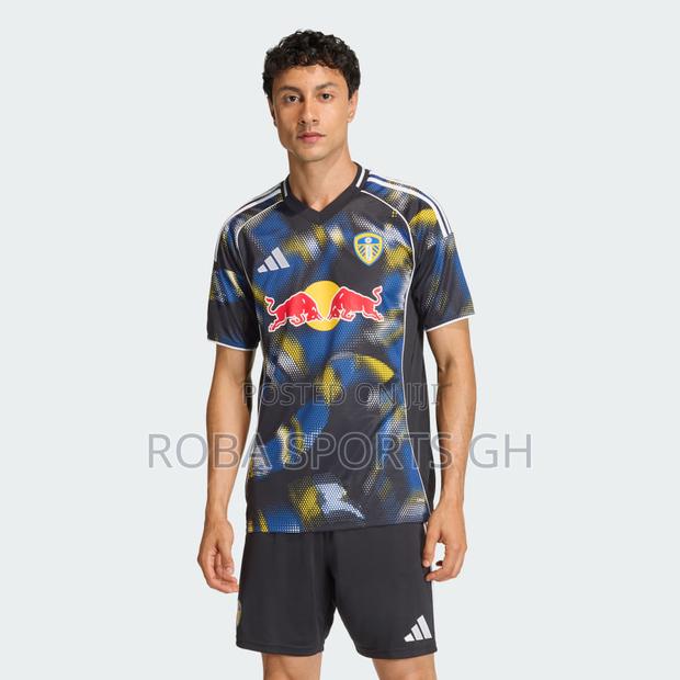 2025/26 Leeds United Third Jersey
