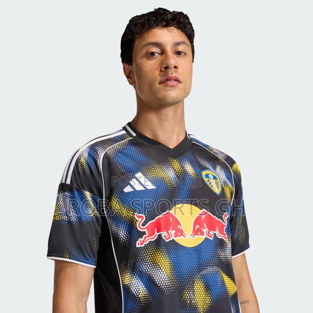 2025/26 Leeds United Third Jersey